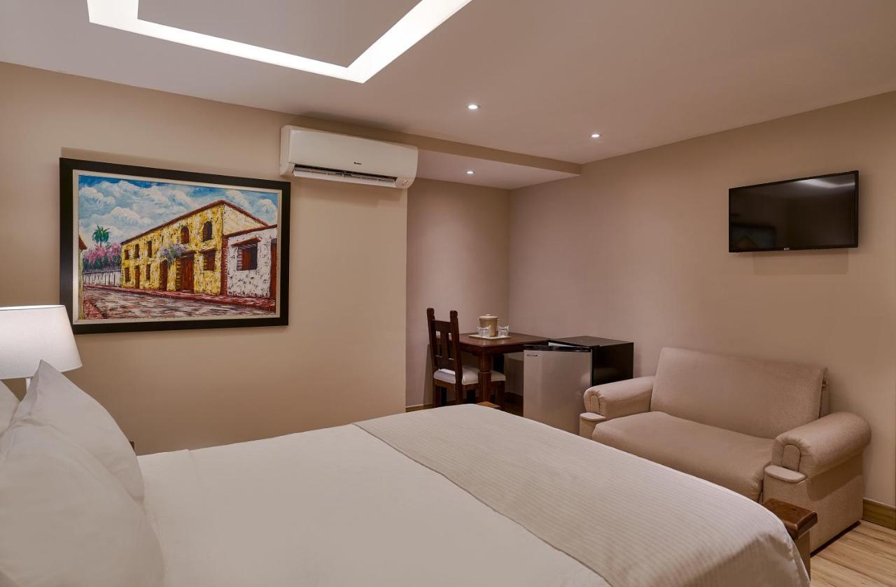 Hotel Riazor Santo Domingo Luaran gambar